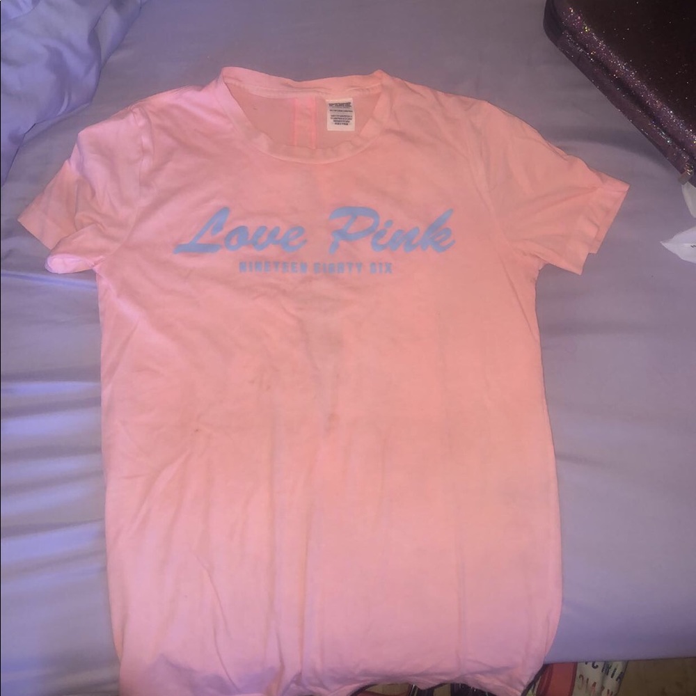 VS PINK Campus Tee